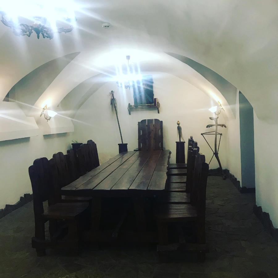 Готельний Комплекс Трапезна Subbotiv Luaran gambar
